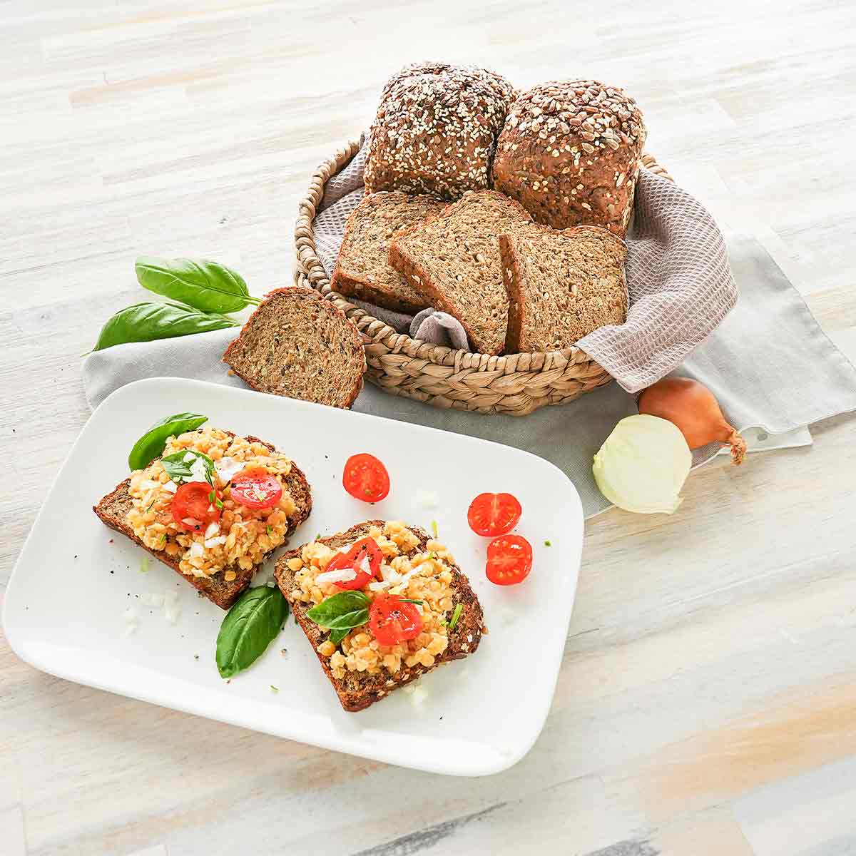 Lower Carb Proteinbrot – Saladu Salabim
